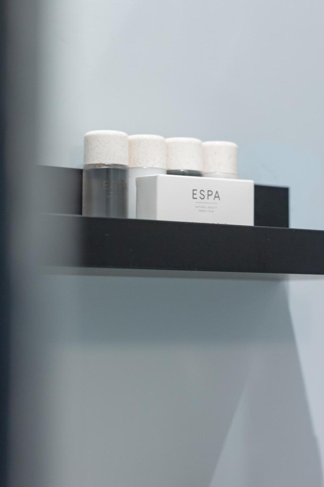 Hy Lytham St Anne'S Aparthotel Lytham St. Annes Eksteriør bilde ESPA products